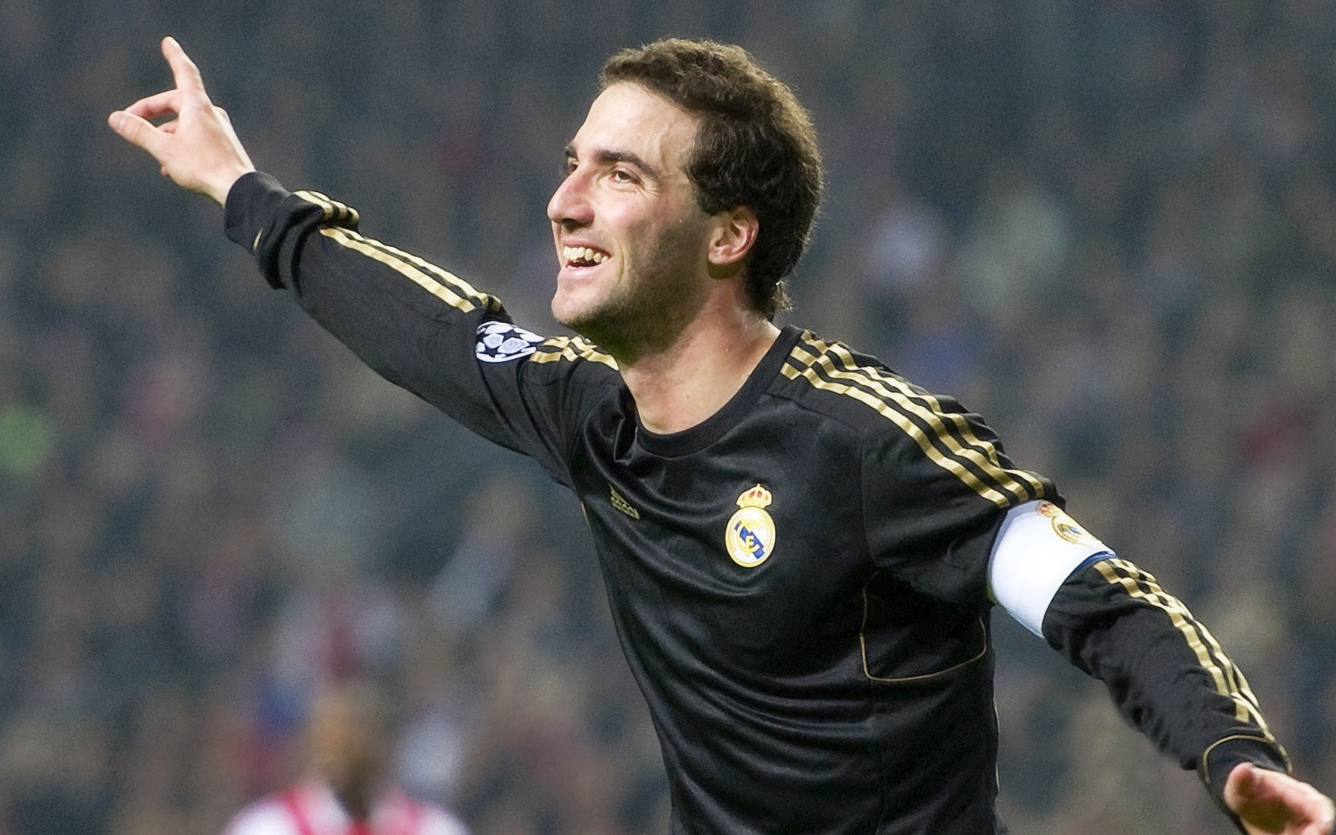 开云体育入口-【比赛精彩片段】逆境中坚韧不拔的运动员战术应用集锦，运动员战术能力定义